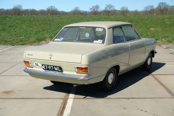 Foto 1 van fotogallerij Opel B Kadett uit 1970