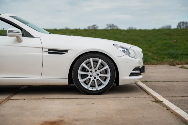 Foto 5 van fotogallerij Mercedes-Benz SLK 350 uit 2011