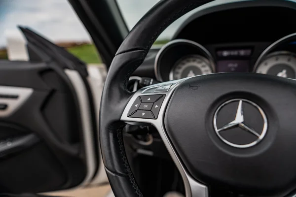 Foto 18 van fotogallerij Mercedes-Benz SLK 350 uit 2011