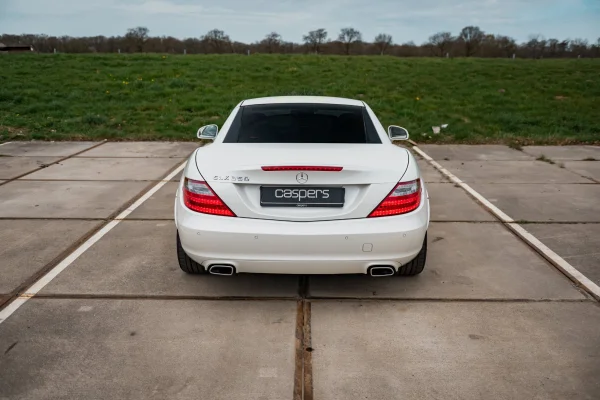 Foto 9 van fotogallerij Mercedes-Benz SLK 350 uit 2011