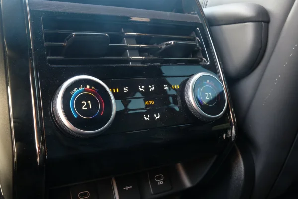 Foto 17 van fotogallerij Land Rover Range Rover Sport uit 2024