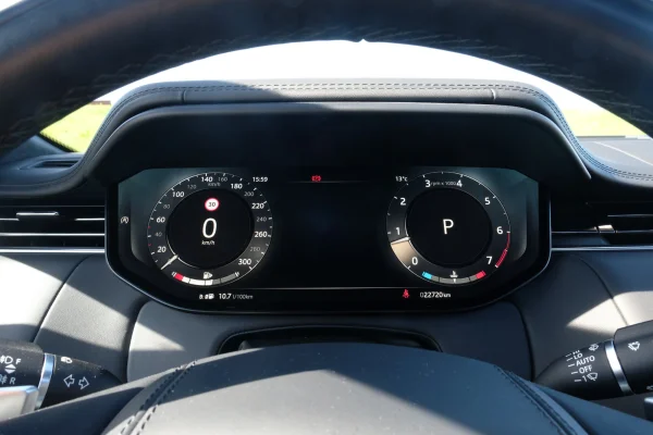 Foto 15 van fotogallerij Land Rover Range Rover Sport uit 2024