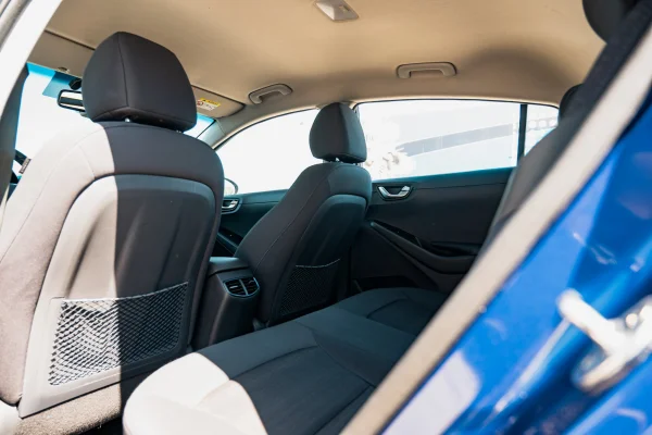 Foto 15 van fotogallerij Hyundai IONIQ uit 2019