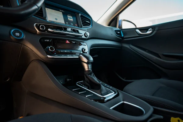 Foto 16 van fotogallerij Hyundai IONIQ uit 2019