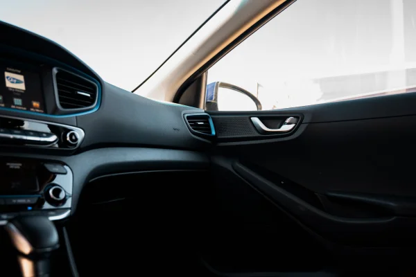 Foto 18 van fotogallerij Hyundai IONIQ uit 2019