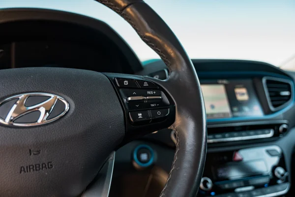 Foto 12 van fotogallerij Hyundai IONIQ uit 2019