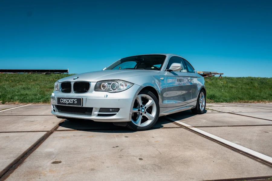 Foto 0 van fotogallerij BMW 125i Coupé uit 2010