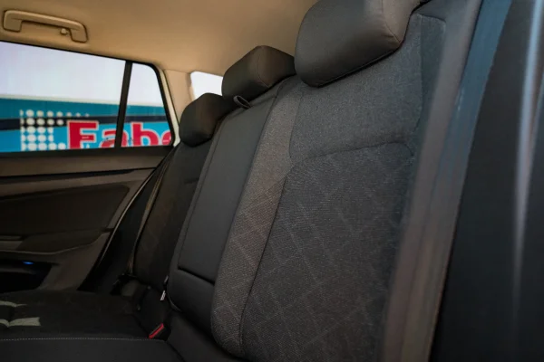 Foto 18 van fotogallerij Volkswagen Golf Variant uit 2022