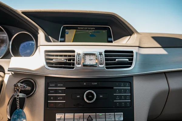 Foto 17 van fotogallerij Mercedes-Benz E-Klasse uit 2016