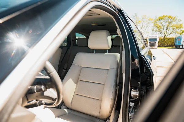 Foto 11 van fotogallerij Mercedes-Benz E-Klasse uit 2016