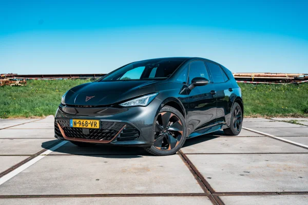 Foto 27 van fotogallerij CUPRA Born Performance One 62 kWh uit 2021
