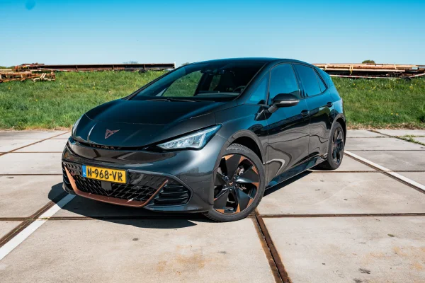 Foto 26 van fotogallerij CUPRA Born Performance One 62 kWh uit 2021