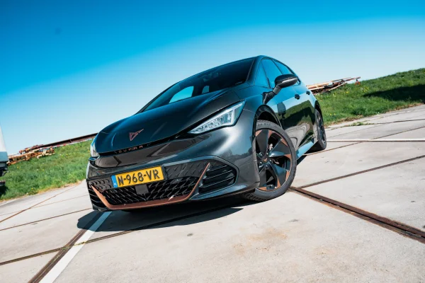 Foto 4 van fotogallerij CUPRA Born Performance One 62 kWh uit 2021