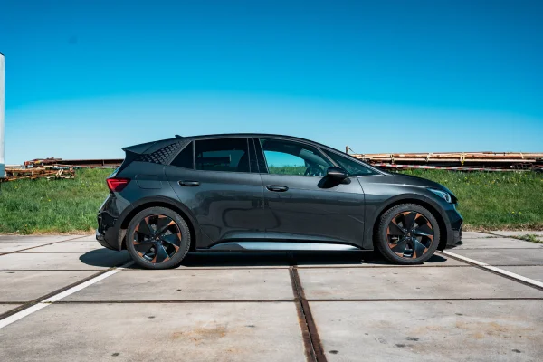 Foto 7 van fotogallerij CUPRA Born Performance One 62 kWh uit 2021