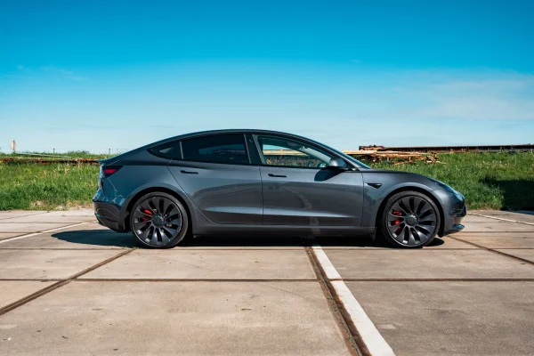 Foto 6 van fotogallerij Tesla Model 3 uit 2021