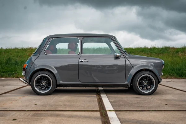 Foto 10 van fotogallerij Mini Austin 1100 special uit 1978