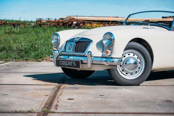 Foto 2 van fotogallerij MG A 1600 MK II uit 1962