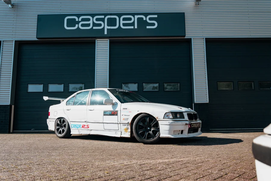 Foto 0 van fotogallerij BMW E36 325i Raceauto uit 1997