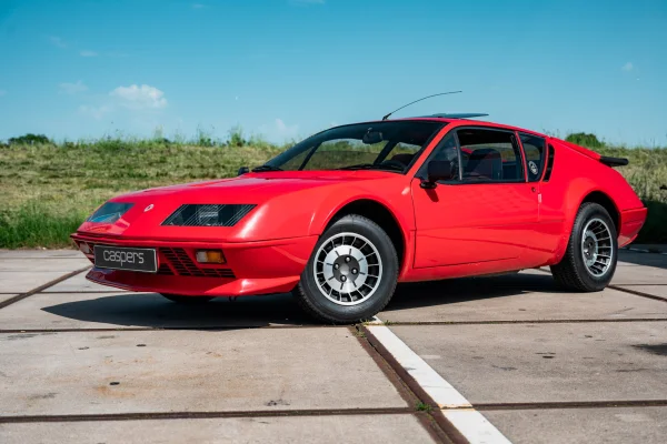 Foto 1 van fotogallerij Renault Alpine A310 V6 uit 1982