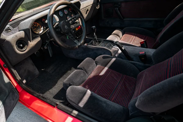 Foto 16 van fotogallerij Renault Alpine A310 V6 uit 1982