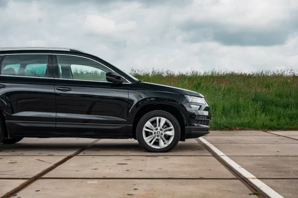 Foto 18 van fotogallerij Skoda Karoq 1.5TSI DSG7 uit 2022