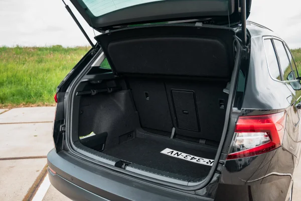 Foto 14 van fotogallerij Skoda Karoq 1.5TSI DSG7 uit 2022
