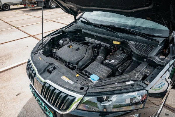 Foto 21 van fotogallerij Skoda Karoq 1.5TSI DSG7 uit 2022