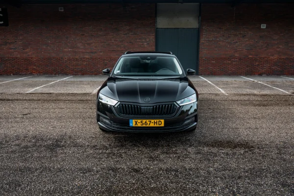 Foto 6 van fotogallerij Skoda Octavia Combi uit 2023