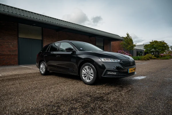 Foto 8 van fotogallerij Skoda Octavia Combi uit 2023