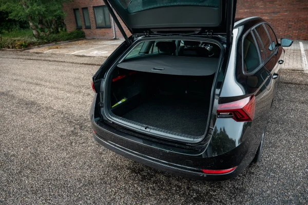 Foto 16 van fotogallerij Skoda Octavia Combi uit 2023