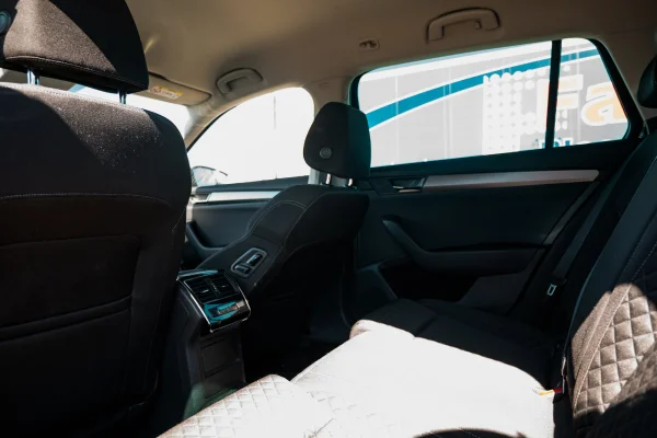 Foto 26 van fotogallerij Skoda Superb Combi uit 2018