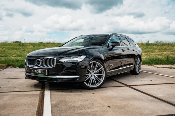 Foto 2 van fotogallerij Volvo V90 2.0 T6 uit 2022