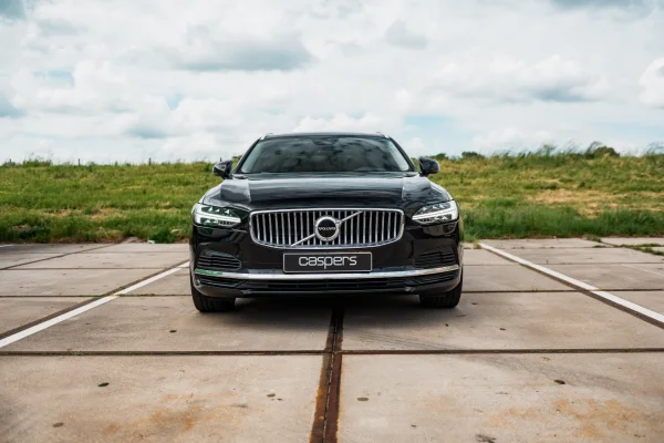Foto 4 van fotogallerij Volvo V90 2.0 T6 uit 2022