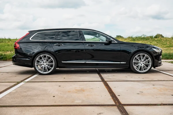 Foto 5 van fotogallerij Volvo V90 2.0 T6 uit 2022