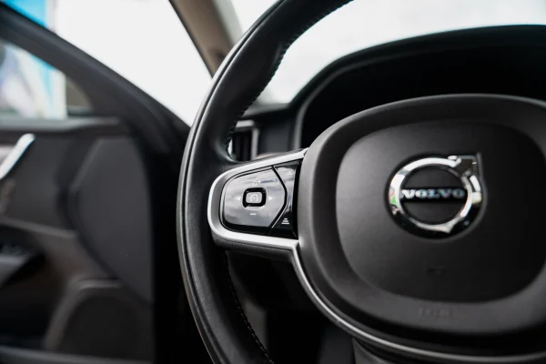 Foto 22 van fotogallerij Volvo V90 2.0 T6 uit 2022