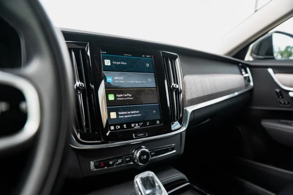 Foto 18 van fotogallerij Volvo V90 2.0 T6 uit 2022