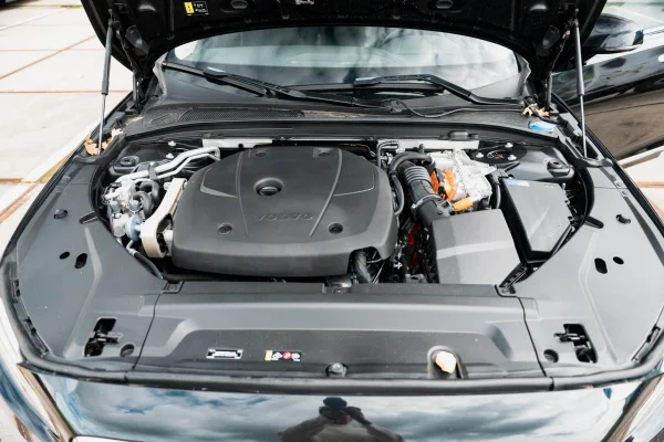 Foto 10 van fotogallerij Volvo V90 2.0 T6 uit 2022