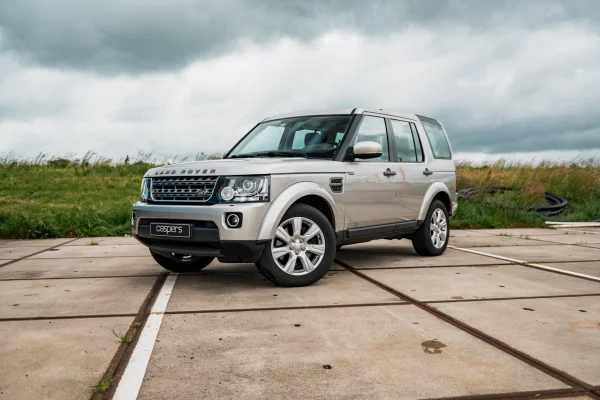 Foto 9 van fotogallerij Land Rover Discovery 4 uit 2014
