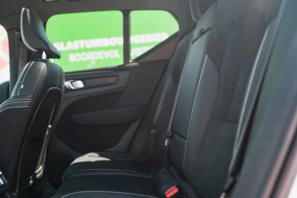 Foto 29 van fotogallerij Volvo XC40 uit 2019