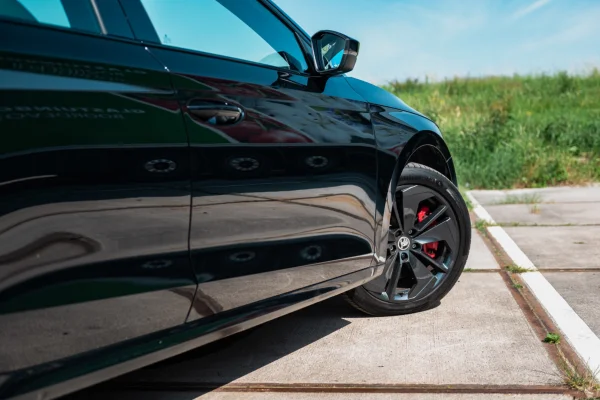 Foto 8 van fotogallerij Skoda Octavia Combi RS uit 2021