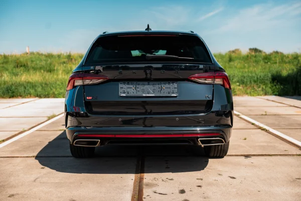Foto 5 van fotogallerij Skoda Octavia Combi RS uit 2021