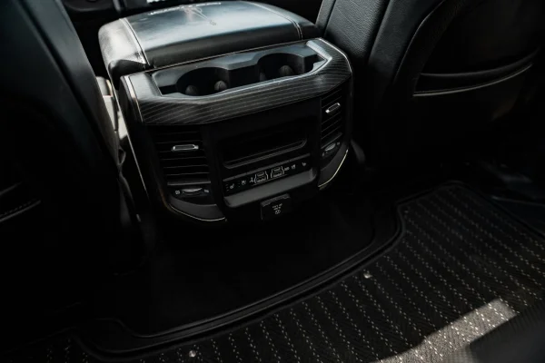 Foto 18 van fotogallerij Dodge Ram 1500 uit 2019