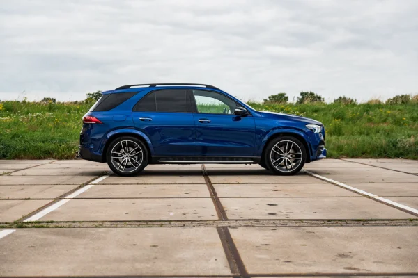 Foto 7 van fotogallerij Mercedes-Benz GLE 400D uit 2020