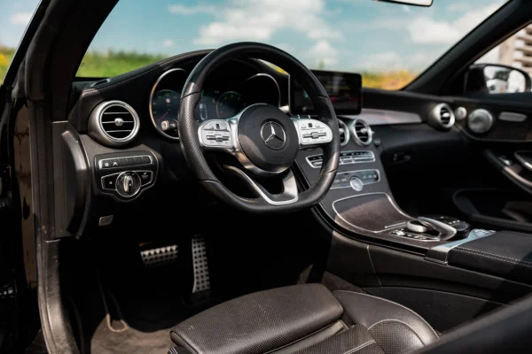Foto 14 van fotogallerij Mercedes-Benz C300 Cabriolet uit 2020