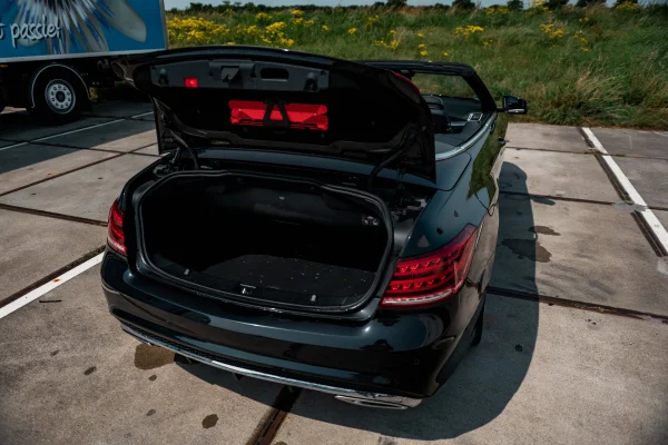 Foto 9 van fotogallerij Mercedes-Benz E-klasse 200 Cabrio uit 2014