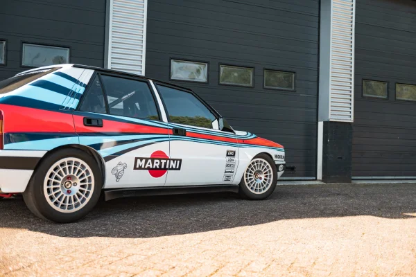 Foto 13 van fotogallerij Lancia Delta HF Integrale uit 1989