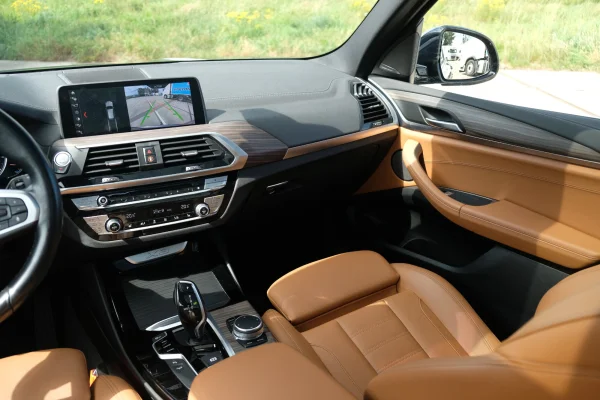 Foto 22 van fotogallerij BMW X3 xDrive30i uit 2018