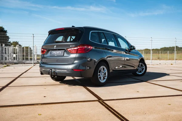 Foto 1 van fotogallerij BMW 218i Gran Tourer uit 2018