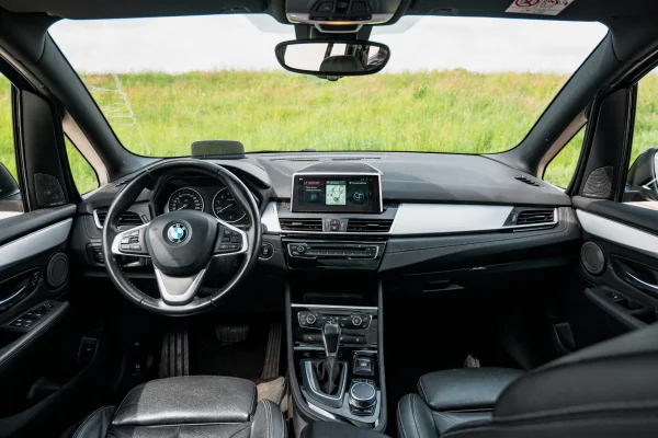 Foto 14 van fotogallerij BMW 218i Gran Tourer uit 2018
