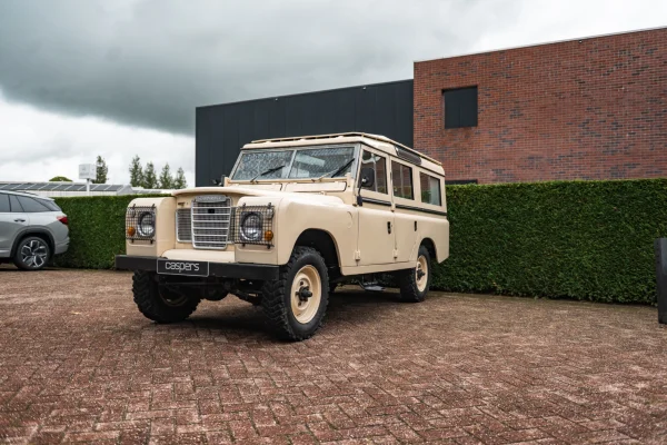 Foto 1 van fotogallerij Land Rover Series 3 uit 1987